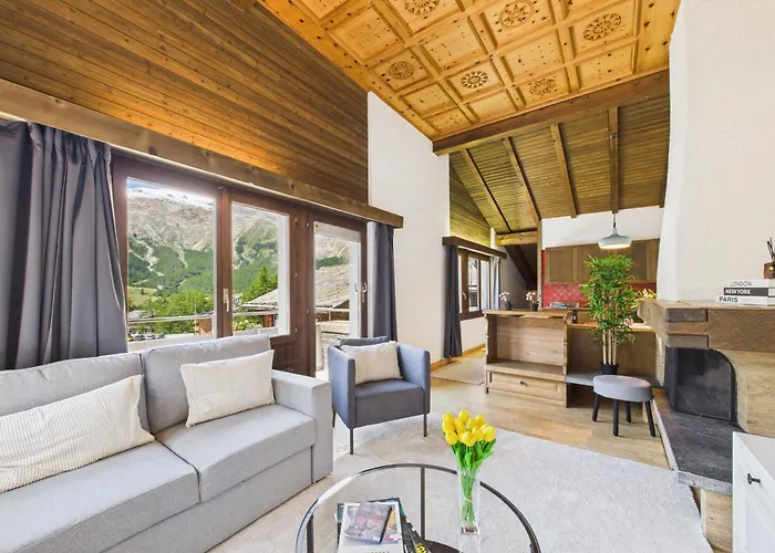 Family & Friends In Saas Fee